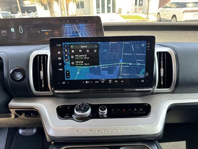 Certified 2025 Ford Expedition Active image 27