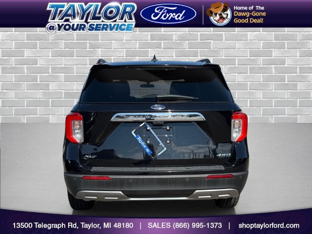 Certified 2023 Ford Explorer XLT w/ Equipment Group 202A AWD/4WD image 4