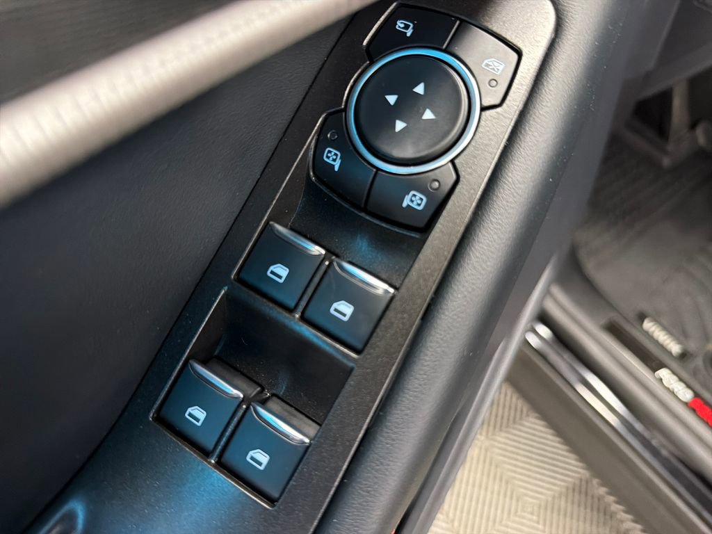 Certified 2025 Ford Explorer ST AWD/4WD image 17
