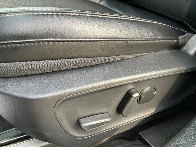 Certified 2025 Ford Escape SE FWD image 21