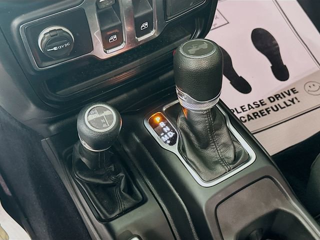 Used 2023 Jeep Wrangler Sport AWD/4WD image 22