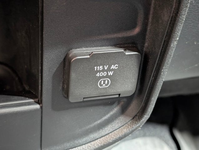 Used 2024 RAM 2500 Laramie w/ Safety Group AWD/4WD image 7