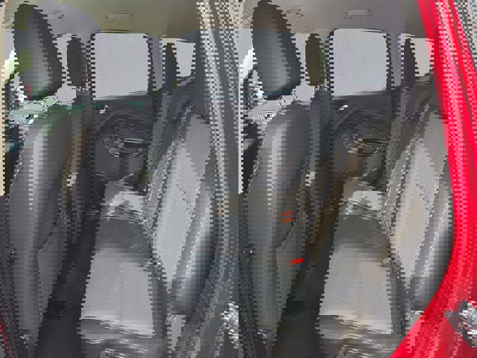 Certified 2017 Ford Escape SE w/ SE Cold Weather Package image 23