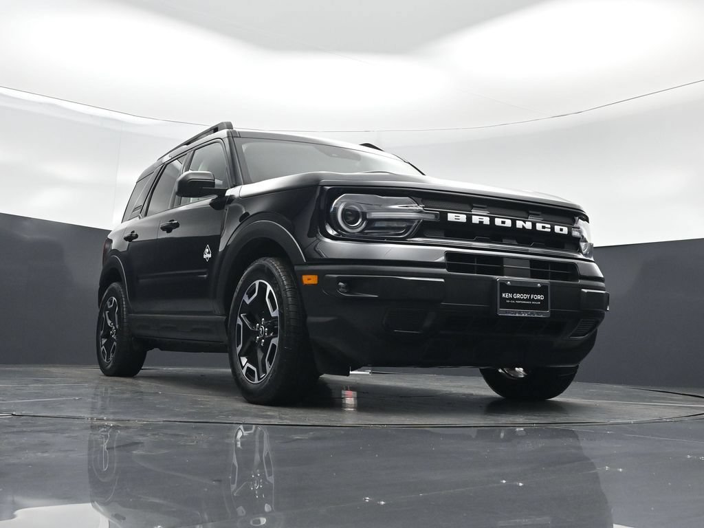 Certified 2023 Ford Bronco Sport Outer Banks w/ Tech Package AWD/4WD image 74