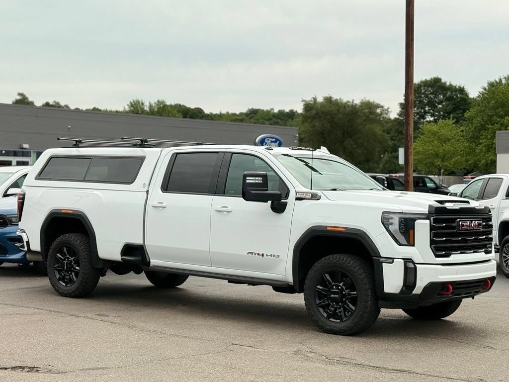 Used 2024 GMC Sierra 2500 AT4 w/ AT4 Premium Plus Package AWD/4WD image 29