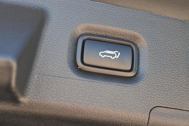 Used 2023 Hyundai Santa Fe SEL Premium AWD/4WD image 13
