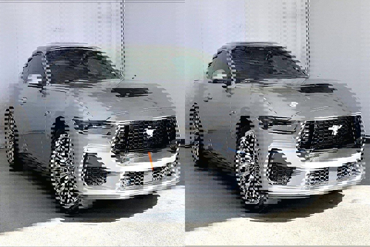 Certified 2025 Ford Mustang GT Premium image 5