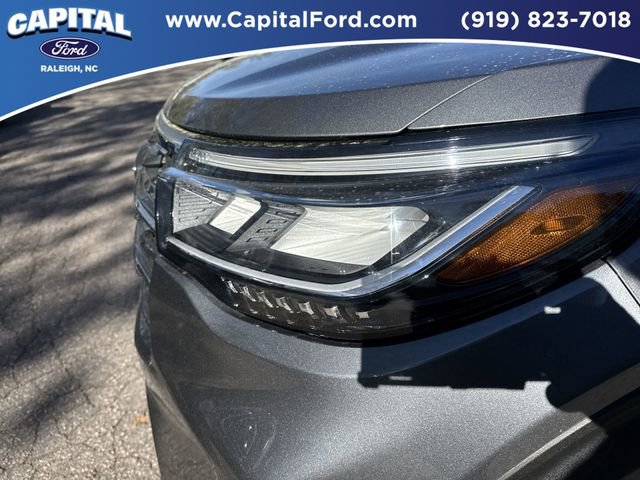 Certified 2025 Ford Explorer Active w/ Active Comfort Package image 11