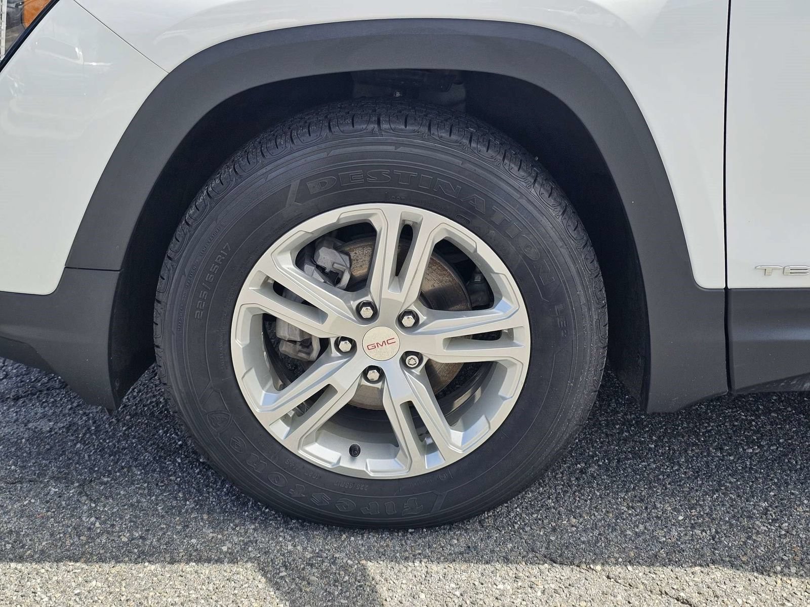Used 2024 GMC Terrain SLE w/ Driver Convenience Package AWD/4WD image 12
