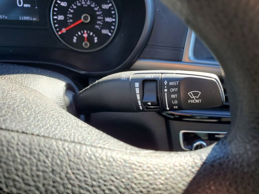 Used 2018 Kia Optima LX w/ Convenience Package image 17