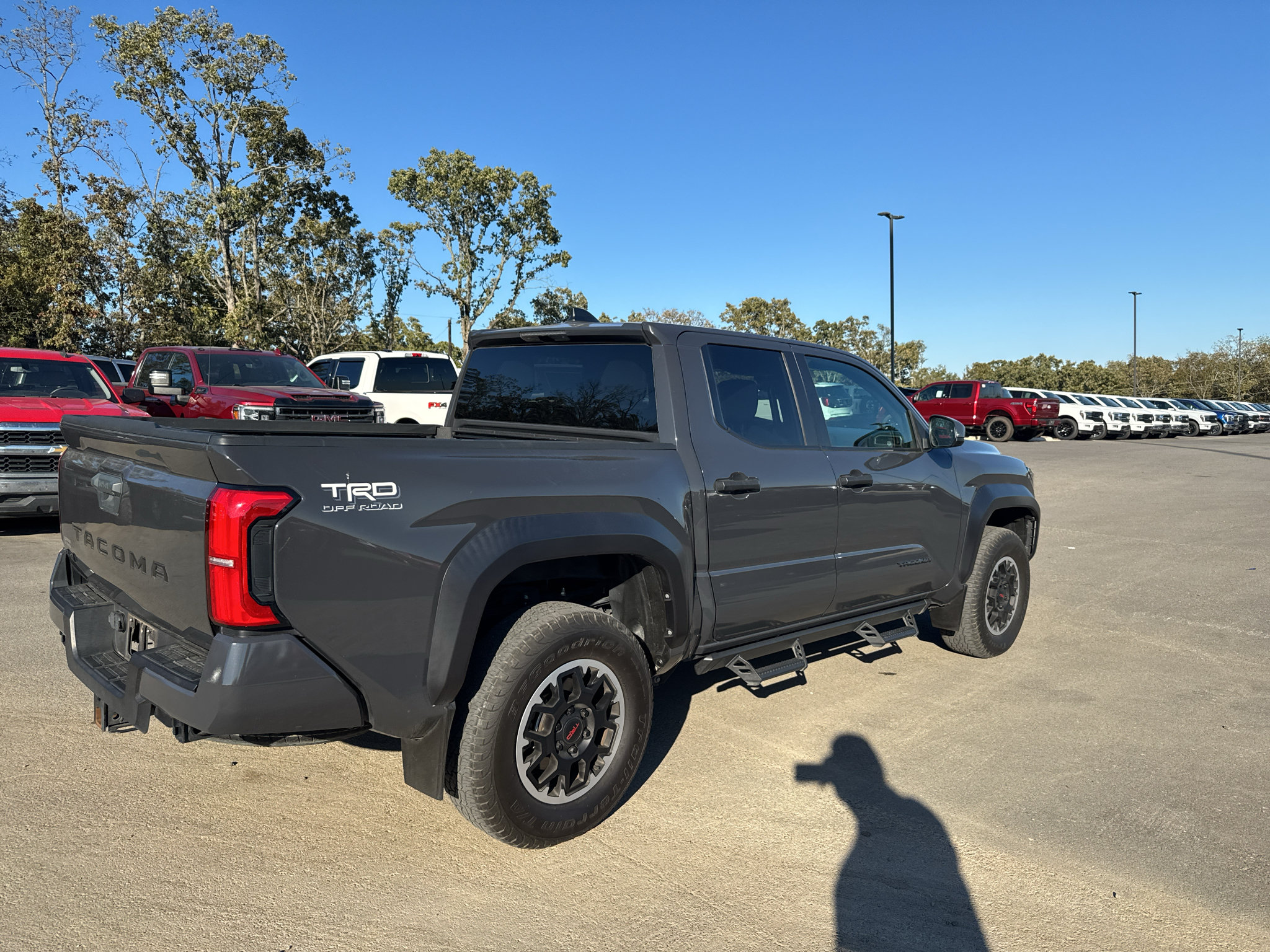 Used 2024 Toyota Tacoma TRD Off-Road AWD/4WD image 6