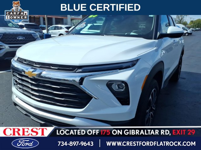 Used 2025 Chevrolet TrailBlazer LT w/ Convenience Package AWD/4WD image 1
