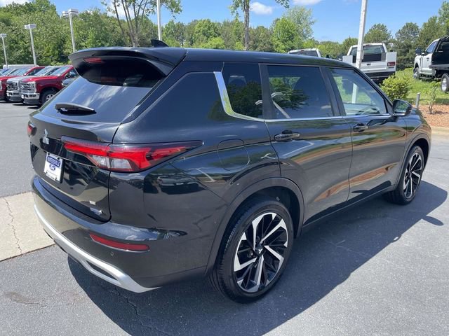 Used 2023 Mitsubishi Outlander SE FWD image 6