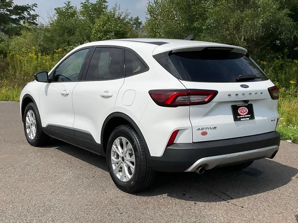 Certified 2025 Ford Escape Active AWD/4WD image 30