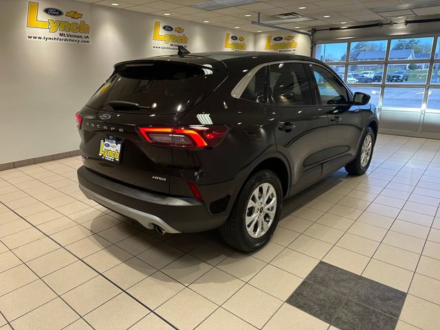 Certified 2023 Ford Escape Active AWD/4WD image 23
