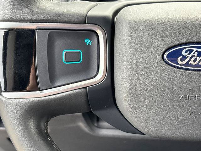 Certified 2025 Ford Expedition Max Active RWD image 19