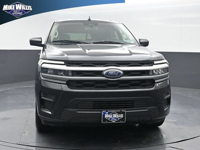 Certified 2022 Ford Expedition Max XLT RWD image 2
