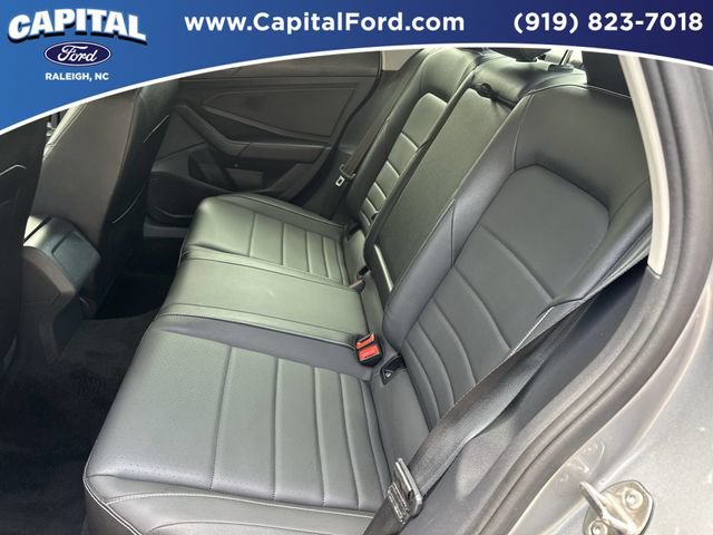 Used 2024 Volkswagen Jetta SE FWD image 18