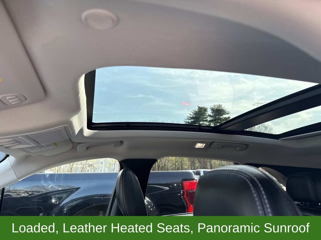 Certified 2024 Ford Escape Platinum AWD/4WD image 21