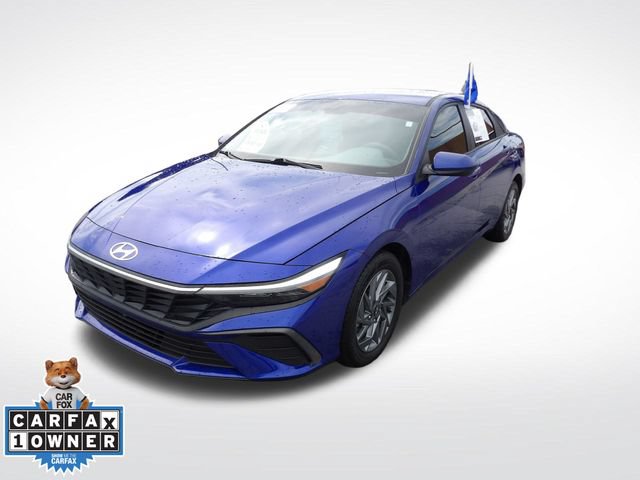 Used 2024 Hyundai Elantra SEL FWD image 3