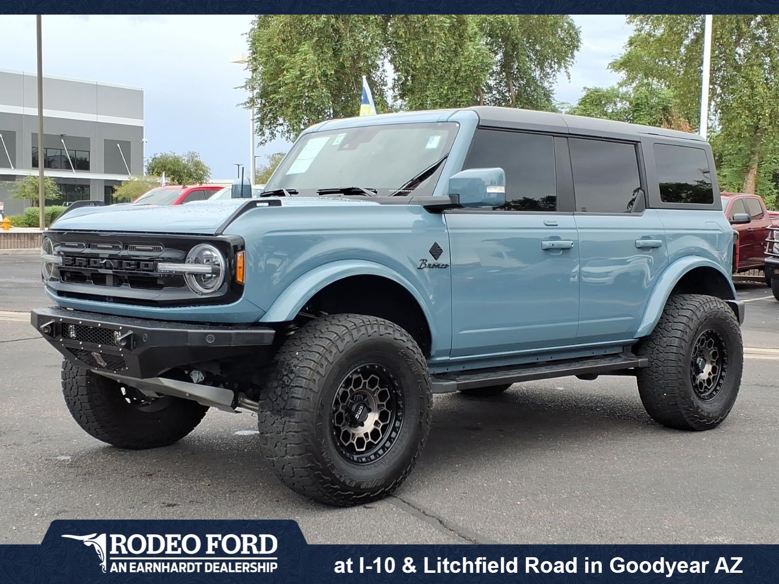 Certified 2023 Ford Bronco Outer Banks AWD/4WD image 1