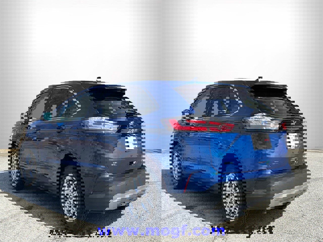 Certified 2024 Ford Edge SEL image 5