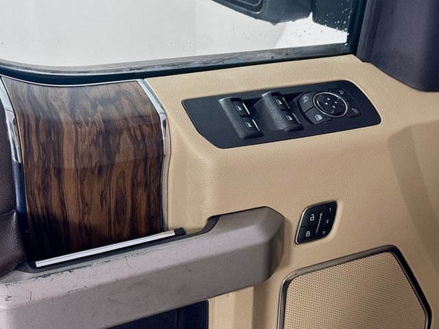 Certified 2019 Ford F150 Lariat w/ Equipment Group 502A Luxury image 21