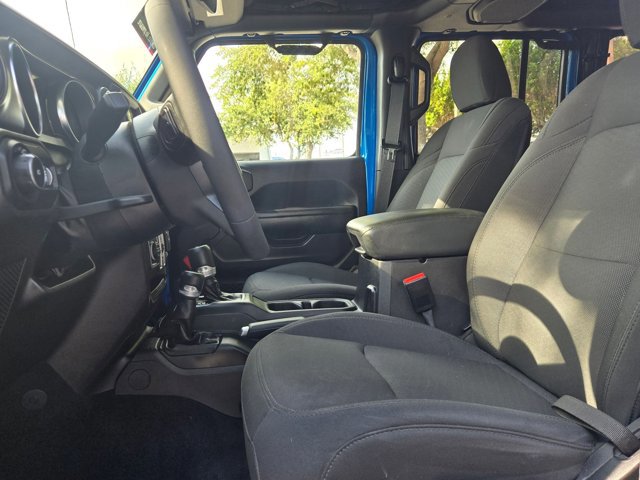Used 2023 Jeep Wrangler Unlimited Sport AWD/4WD image 17