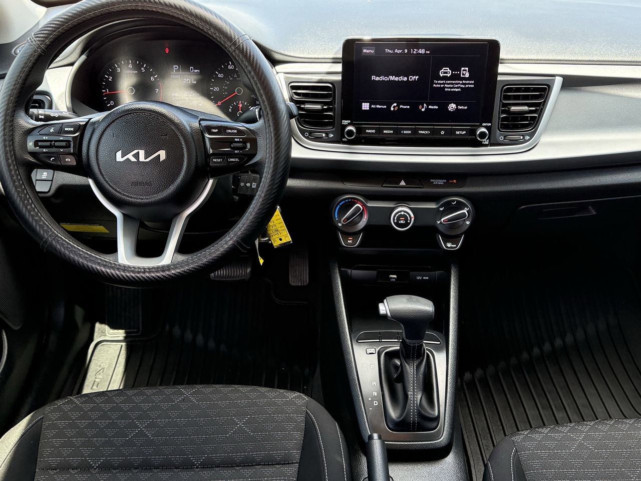 Used 2023 Kia Rio S FWD image 11