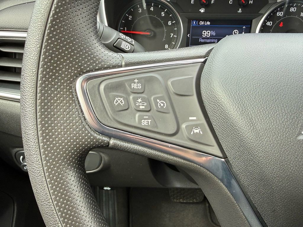 Used 2023 Chevrolet Equinox LT image 18