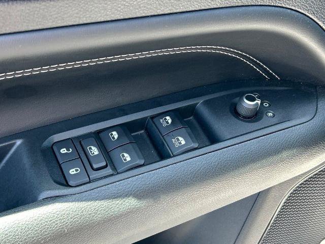 Used 2022 Jeep Compass High Altitude AWD/4WD image 16