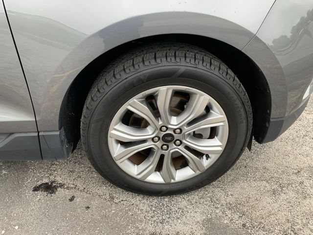 Certified 2024 Ford Edge Titanium AWD/4WD image 39