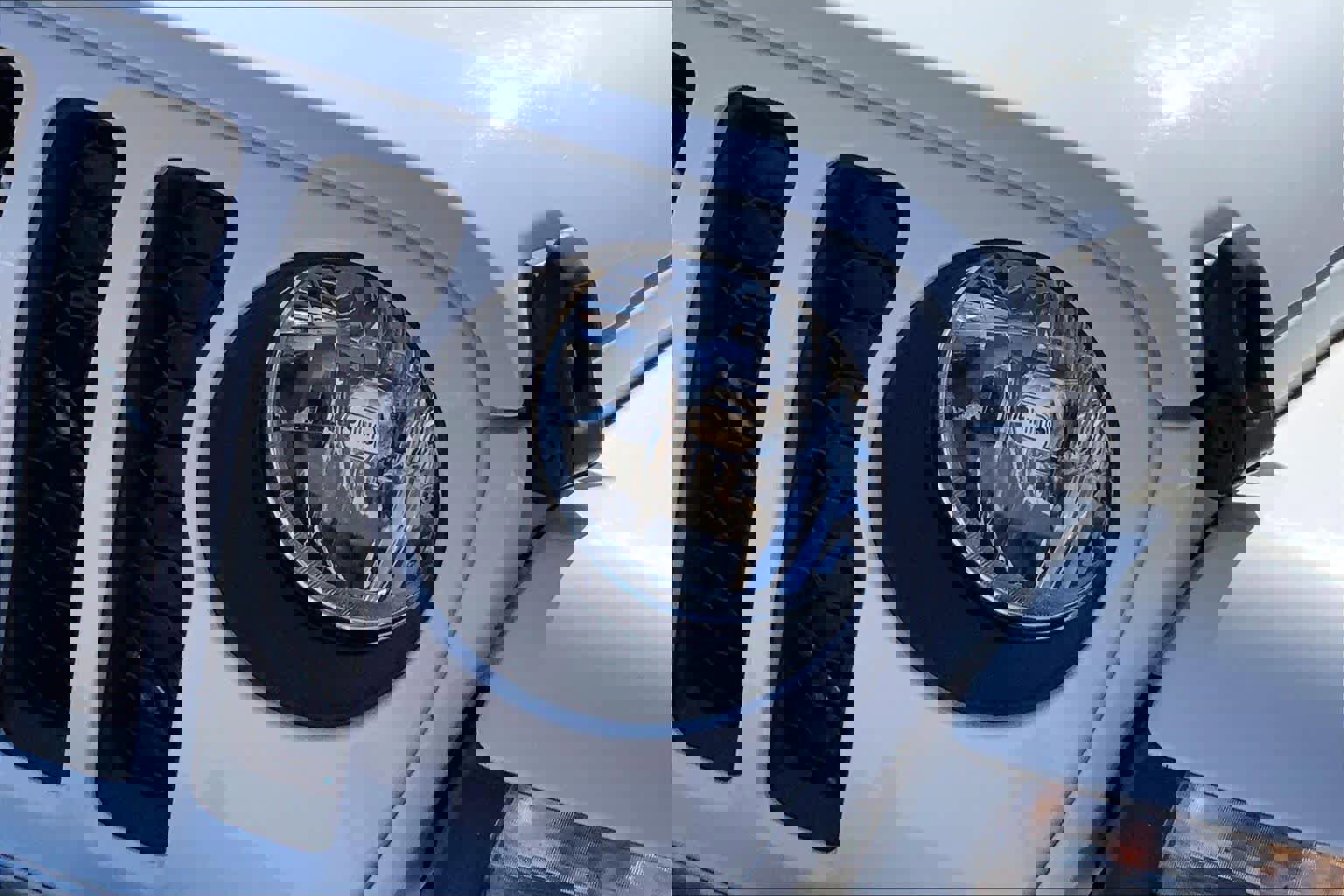 Used 2022 Jeep Gladiator Overland w/ Trailer Tow Package image 28