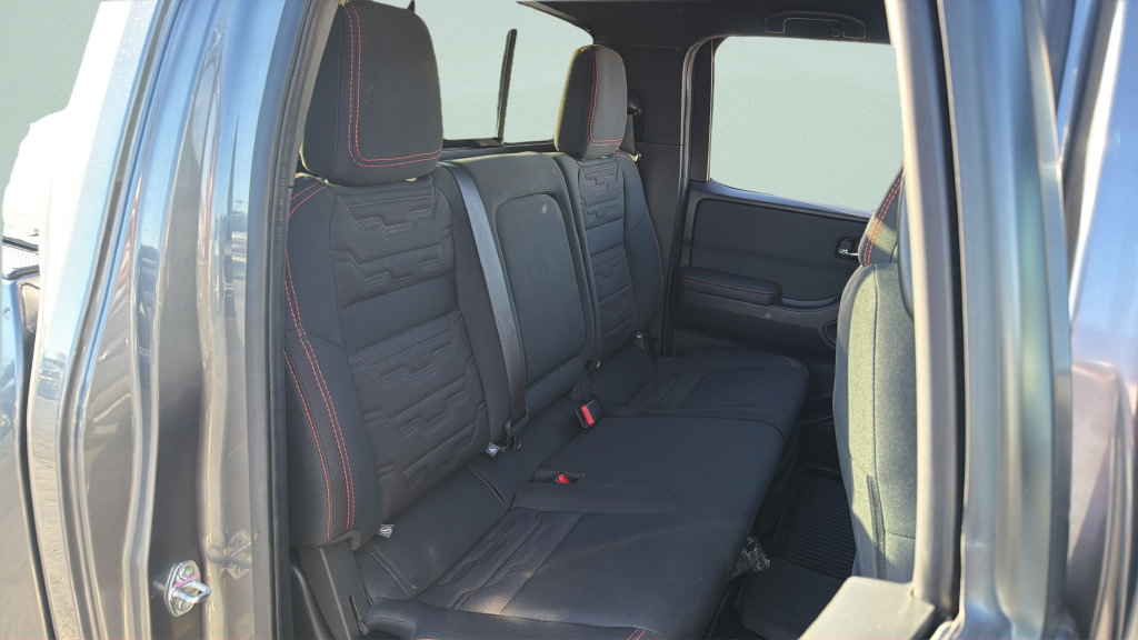 Used 2024 Nissan Frontier PRO-4X w/ Pro Convenience Package AWD/4WD image 20