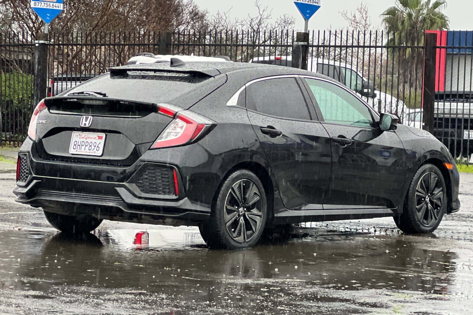 Used 2018 Honda Civic EX image 5
