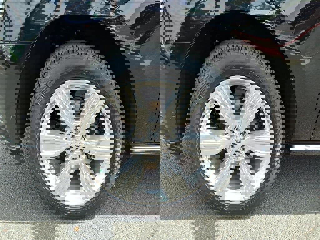 Certified 2024 Ford Expedition Max Platinum image 9