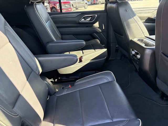 Used 2021 GMC Yukon SLT w/ SLT Premium Package image 21