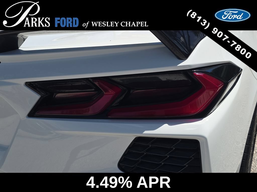 Used 2021 Chevrolet Corvette Stingray Preferred Cpe w/ Engine Appearance Package RWD image 8