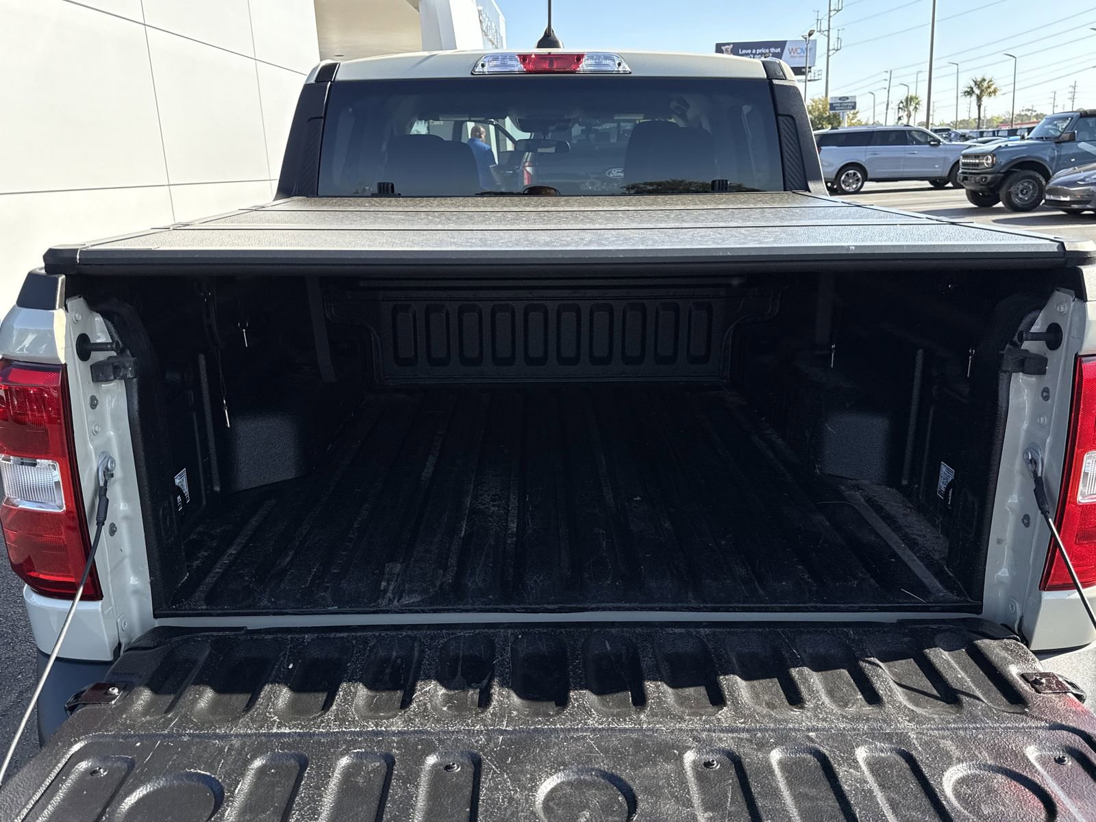 Certified 2025 Ford Maverick XL w/ Equipment Group 102A image 9