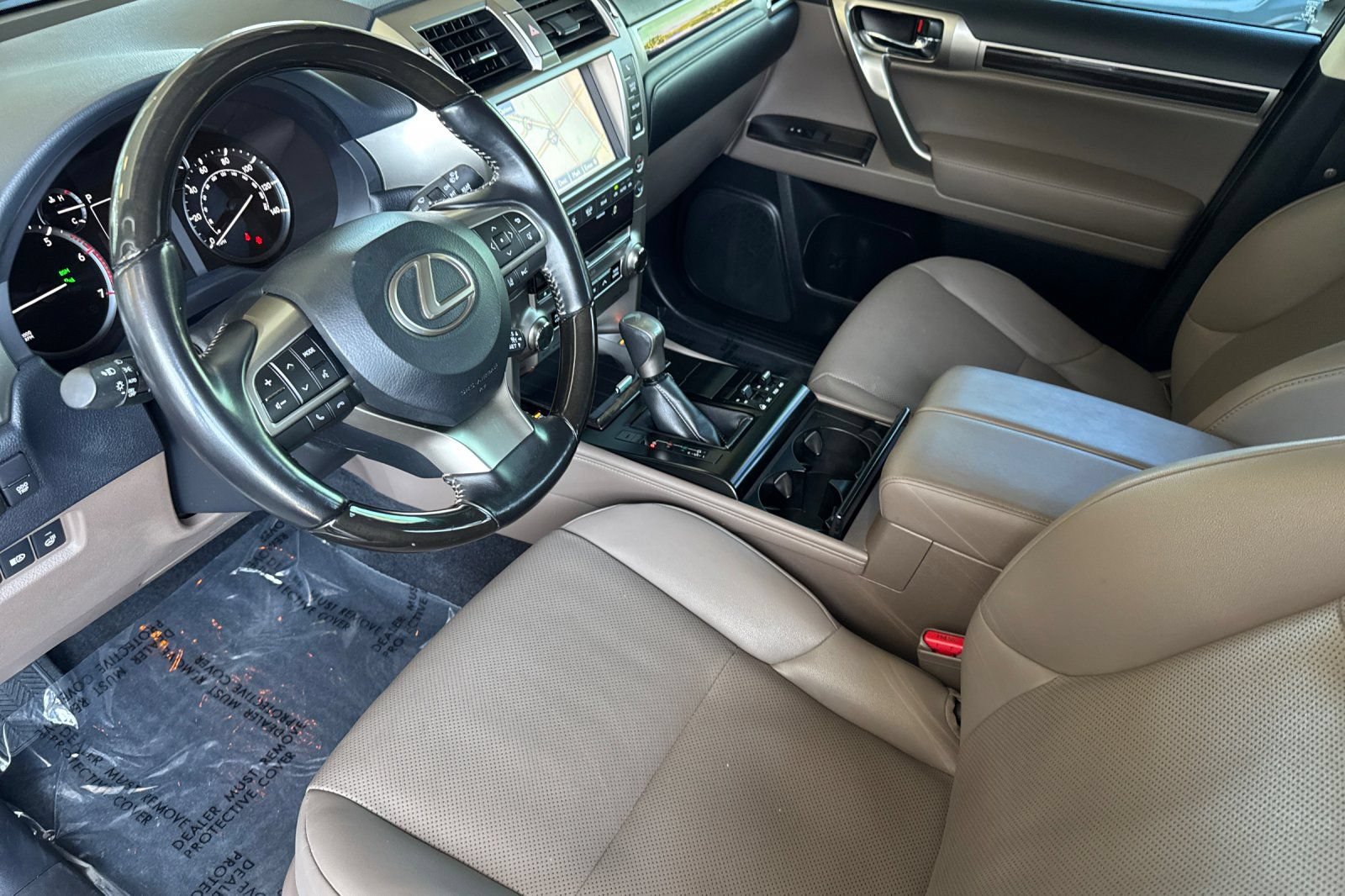 Used 2021 Lexus GX 460 Premium w/ Premium Package AWD/4WD image 11