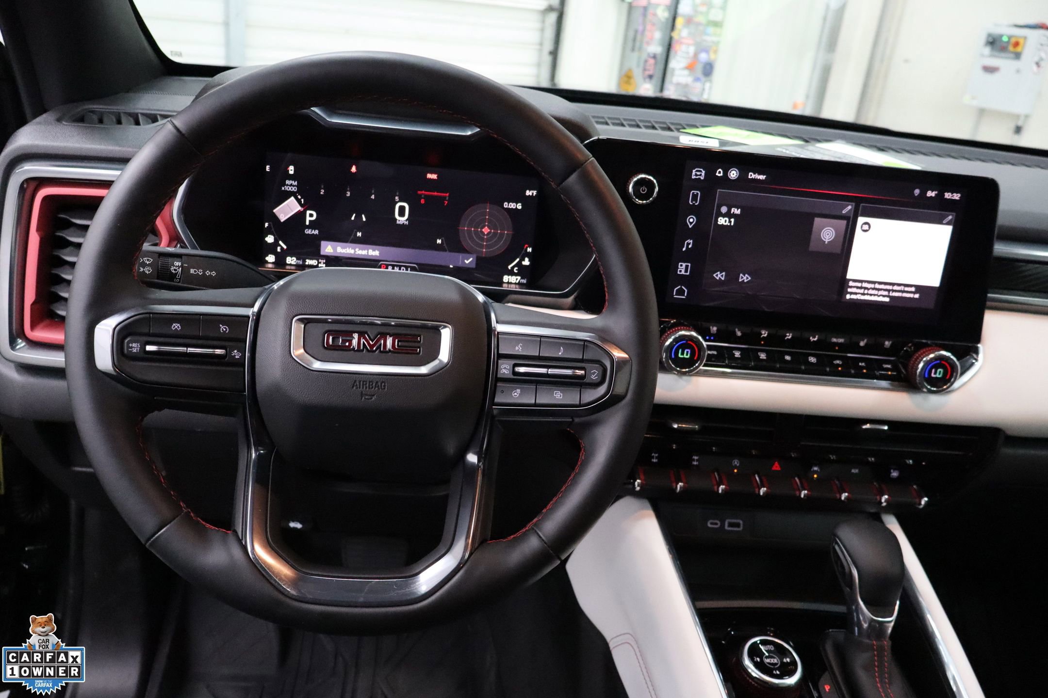 Used 2024 GMC Canyon AT4X image 19