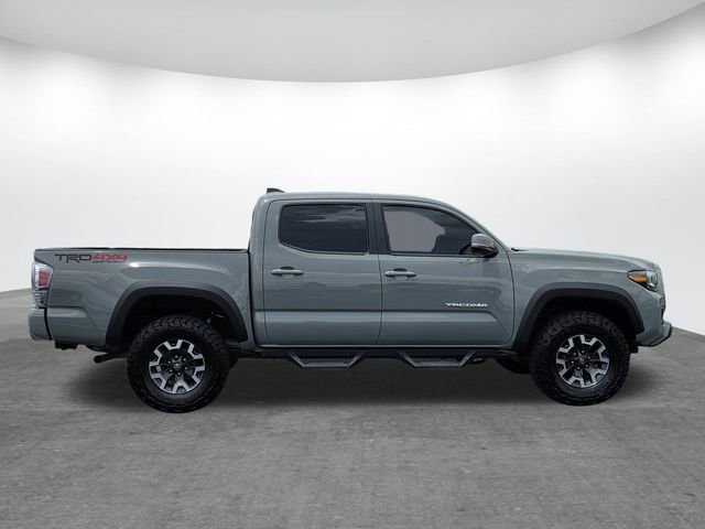 Used 2023 Toyota Tacoma TRD Off-Road w/ TRD Premium Off Road Package AWD/4WD image 3