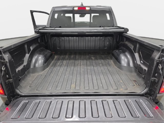 Used 2024 RAM 1500 Laramie AWD/4WD image 35