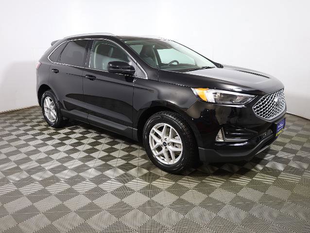 Certified 2023 Ford Edge SEL w/ Convenience Package AWD/4WD image 4