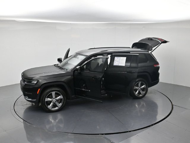 Used 2022 Jeep Grand Cherokee L Limited AWD/4WD image 44