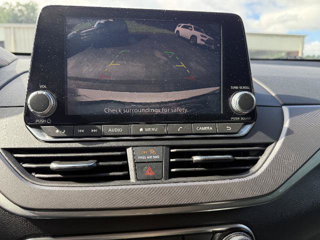 Used 2024 Nissan Altima 2.5 SR FWD image 15