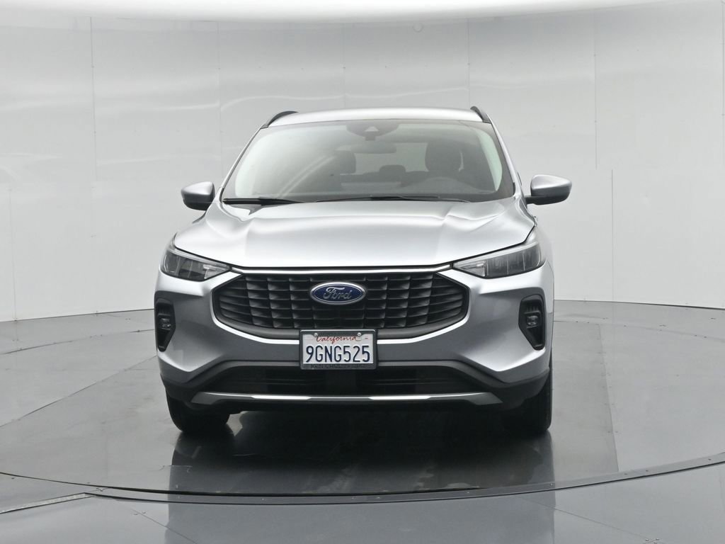 Certified 2023 Ford Escape SE image 31