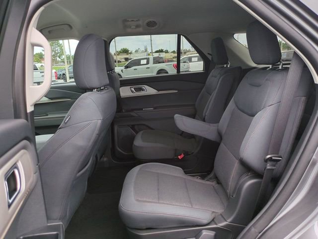 Certified 2026 Ford Explorer Active RWD image 16