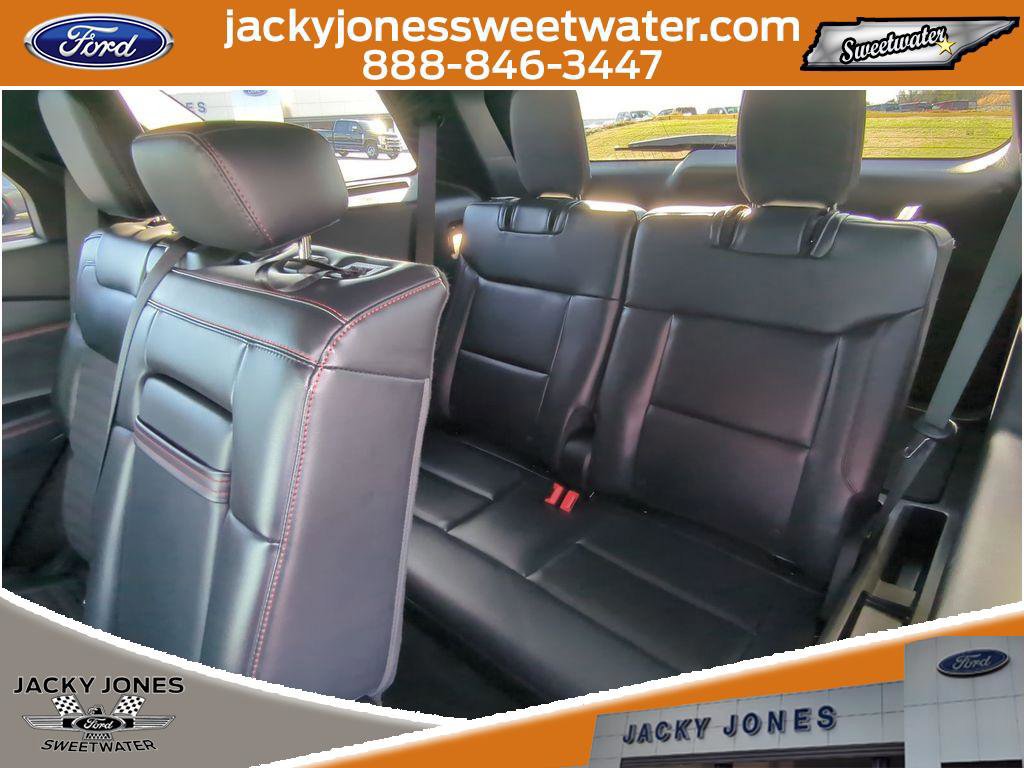 Certified 2025 Ford Explorer ST-Line w/ Premium Package image 29