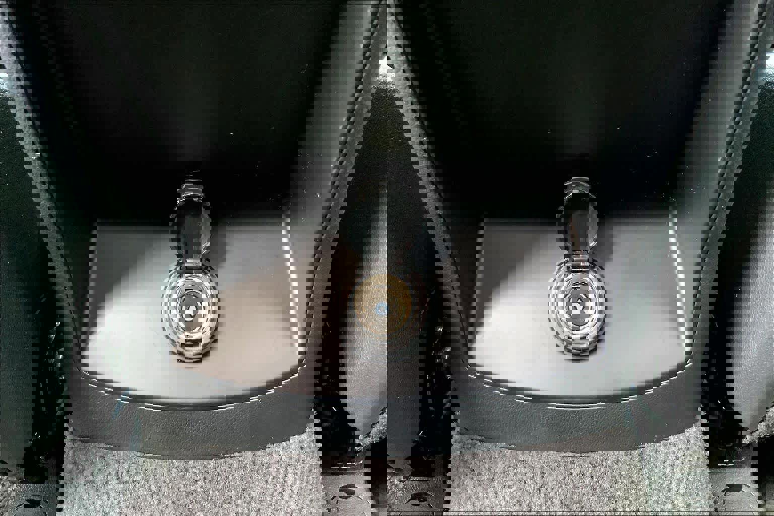 Used 2025 Kia Sorento S w/ Panoramic Sunroof Package image 34